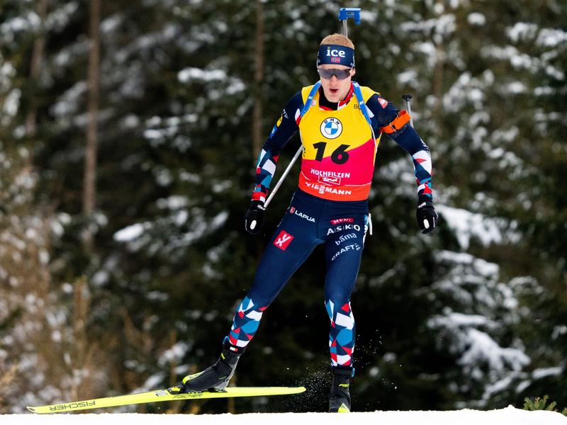 Norwegens Biathlon-Star Johannes Thingnes Bö siegte auch im Massenstart. - Foto: Georg Hochmuth/APA/dpa