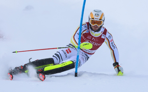 Linus Straßer feierte in Kitzbühel den größten Erfolg seiner Karriere. - Foto: Marco Trovati/AP/dpa