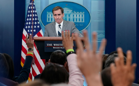 Der Kommunikationsdirektor des Nationalen Sicherheitsrats im Weißen Haus, John Kirby, betont die Bedeutung von Vielfalt im Militär der Vereinigten Staaten. - Foto: Susan Walsh/AP/dpa
