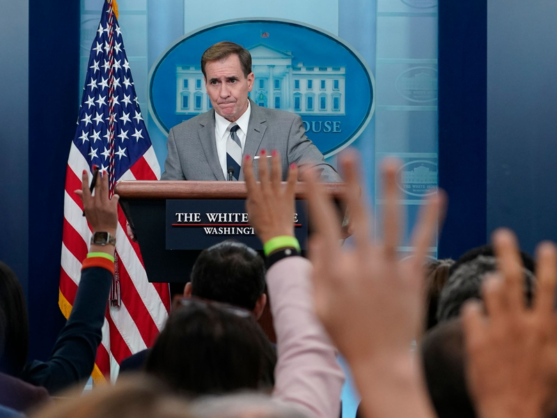 Der Kommunikationsdirektor des Nationalen Sicherheitsrats im Weißen Haus, John Kirby, betont die Bedeutung von Vielfalt im Militär der Vereinigten Staaten. - Foto: Susan Walsh/AP/dpa