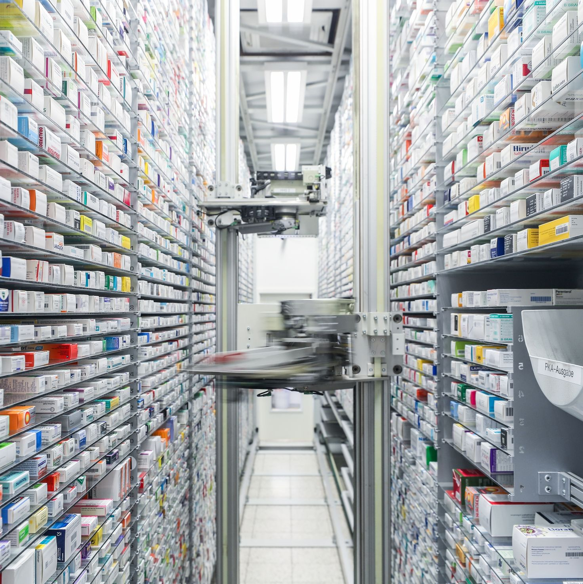 Viele Präparate in einer Apotheke, welches ist das richtige? - Foto: Jan Woitas/dpa-Zentralbild/dpa