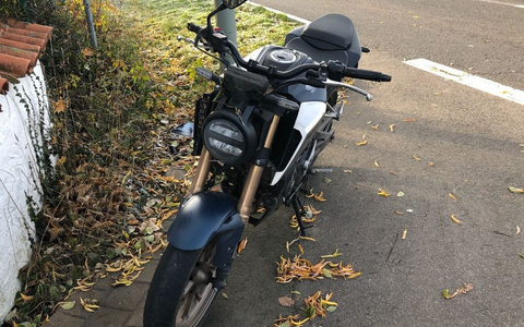 POL-RBK: Wermelskirchen - Motorradfahrer verliert im Kurvenbereich die Kontrolle und verletzt sich schwer - Foto: presseportal.de