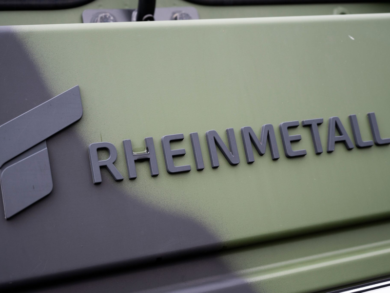 Die Auftragsbücher bei Rheinmetall sind voll. - Foto: Christophe Gateau/dpa