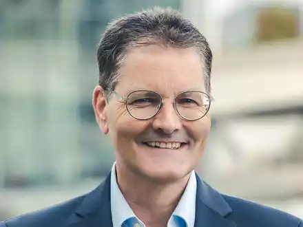 EFI-Gutachten 2025 bestätigt: Deutschland muss Innovationsrückstand aufholen / VDI-Statement von Adrian Willig - Foto: presseportal.de