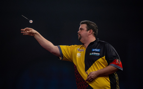 Hat 100.000 Pfund zu verteidigen: Gabriel Clemens. - Foto: Steven Paston/PA Wire/dpa