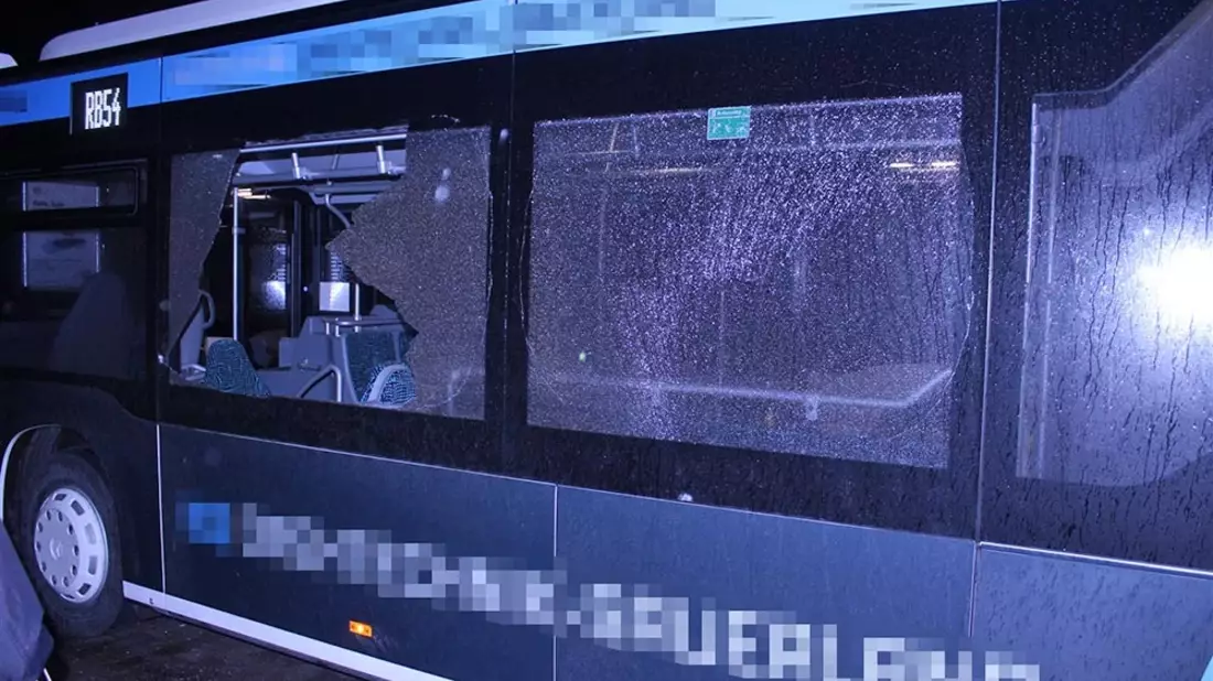 POL-EL: Papenburg - Omnibus aufgebrochen: Polizei sucht Zeugen - Bild: presseportal.de