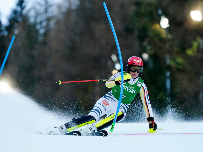 Lena Dürr belegte beim Slalom in Lienz den zweiten Platz. - Foto: Piermarco Tacca/AP/dpa