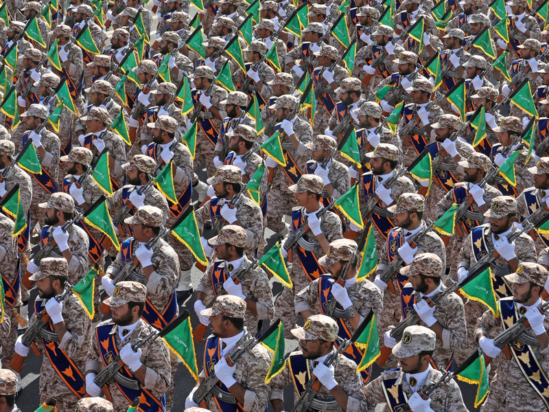 Als Vergeltung für jüngste Terrorangriffe feuern Irans Revolutionswächter Raketen auf Syrien. Ziel sei die Terrormiliz Islamischer Staat (Archivbild). - Foto: Vahid Salemi/AP/dpa