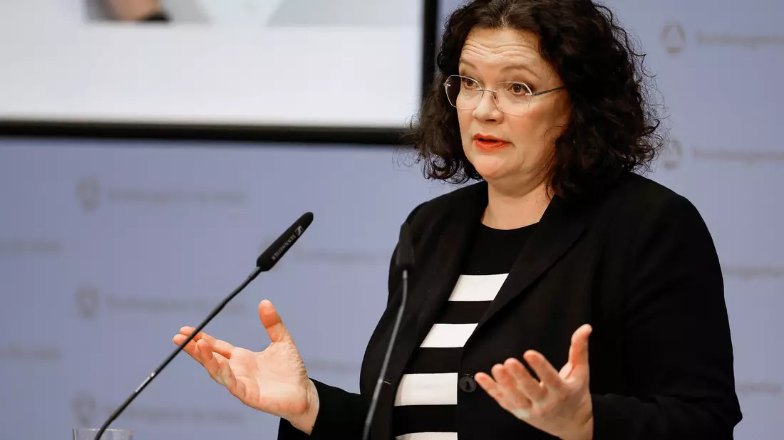 Die Wirtschaftsflaute macht sich neben der Winterpause auf dem Arbeitsmarkt bemerkbar. - Bild: Daniel Löb/dpa
