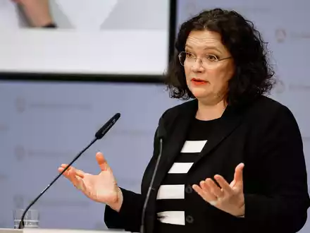 Die ostdeutschen Flächenländer könnten bezüglich des Mangels an Fachkräften auf negative Weise zum Modell für das gesamte Land werden (Archivbild).  - Foto: Daniel Löb/dpa