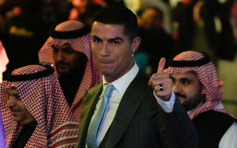 Cristiano Ronaldo wirbt unermüdlich für Fußball in Saudi-Arabien - Foto: Amr Nabil/AP/dpa