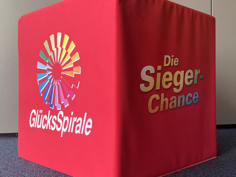 Die Sieger-Chance-Rente geht nach Bayern: zehn Jahre lang monatlich 5.000 Euro aufs Konto - Foto: presseportal.de