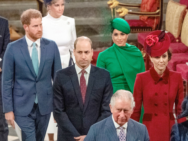 Das neue Buch über die britischen Royals könnte für Aufruhr in der Königsfamilie sorgen. - Foto: Phil Harris/POOL Mirror/AP/dpa/Archiv