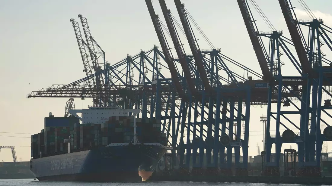 Von Deutschland in alle Welt: Die Bundesrepublik ist stark vom Export abhängig. (Archivbild)  - Bild: Marcus Brandt/dpa