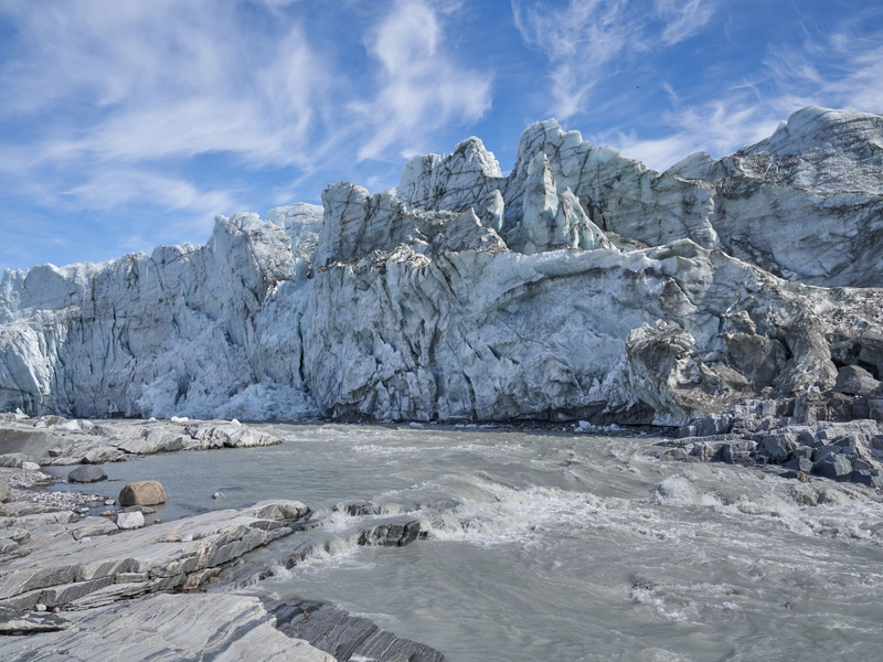 Die Kalbungsfront des Russell-Gletschers, Kangerlussuaq, Grönland.  - Foto: Sepp Kipfstuhl/Alfred-Wegener-Institut, Helmhol/dpa