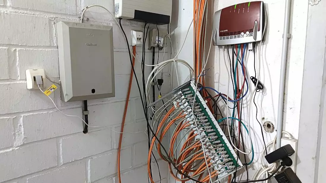 Netzwerk-Kabel in einem Hausanschlussraum - Bild: ?ber dts Nachrichtenagentur
