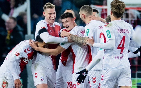 Schoss Werder als Joker zum Sieg in Köln: Justin Njinmah (l). - Foto: Rolf Vennenbernd/dpa