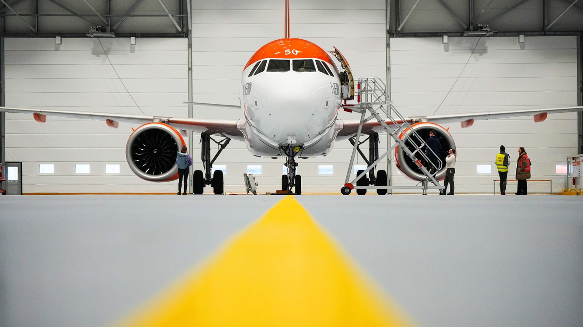 Easyjet hat eine Großbestellung bei Flugzeugbauer Airbus in Auftrag gegeben. - Foto: Soeren Stache/dpa