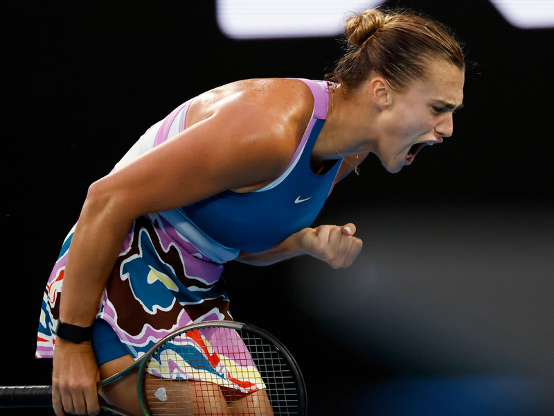 Steht bei den Australian Open im Achtelfinale: Aryna Sabalenka. - Foto: Asanka Brendon Ratnayake/AP/dpa