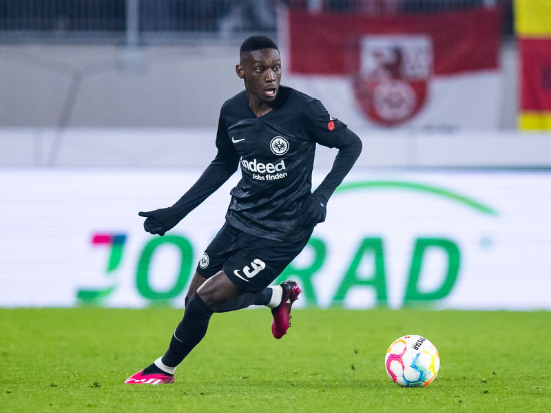 Der ehemalige Frankfurter Randal Kolo Muani im französischen Nationaltrikot. - Foto: Tom Weller/dpa