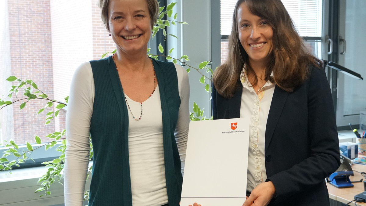 POL-OS: Demokratiefeindliche Inhalte aus dem Netz enttarnen - Osnabrücker Schüler starten KI-Projekt - Foto: presseportal.de