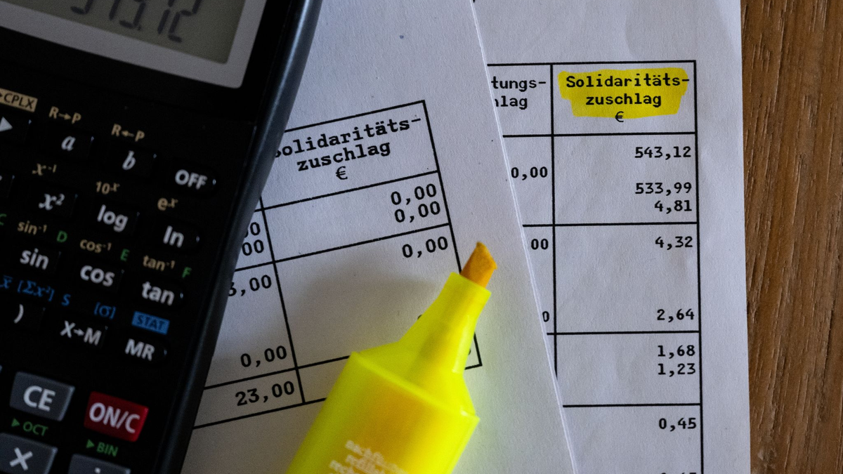 Ein Wegfall des Solis könnte ein zusätzliches Loch in den Bundeshaushalt reißen. - Foto: Sven Hoppe/dpa