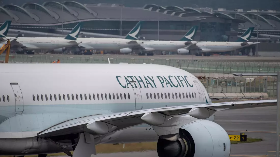 Der Flug war unterwegs von der US-Stadt Boston nach Hongkong. (Symbolbild) - Bild: Vernon Yuen/AP/dpa
