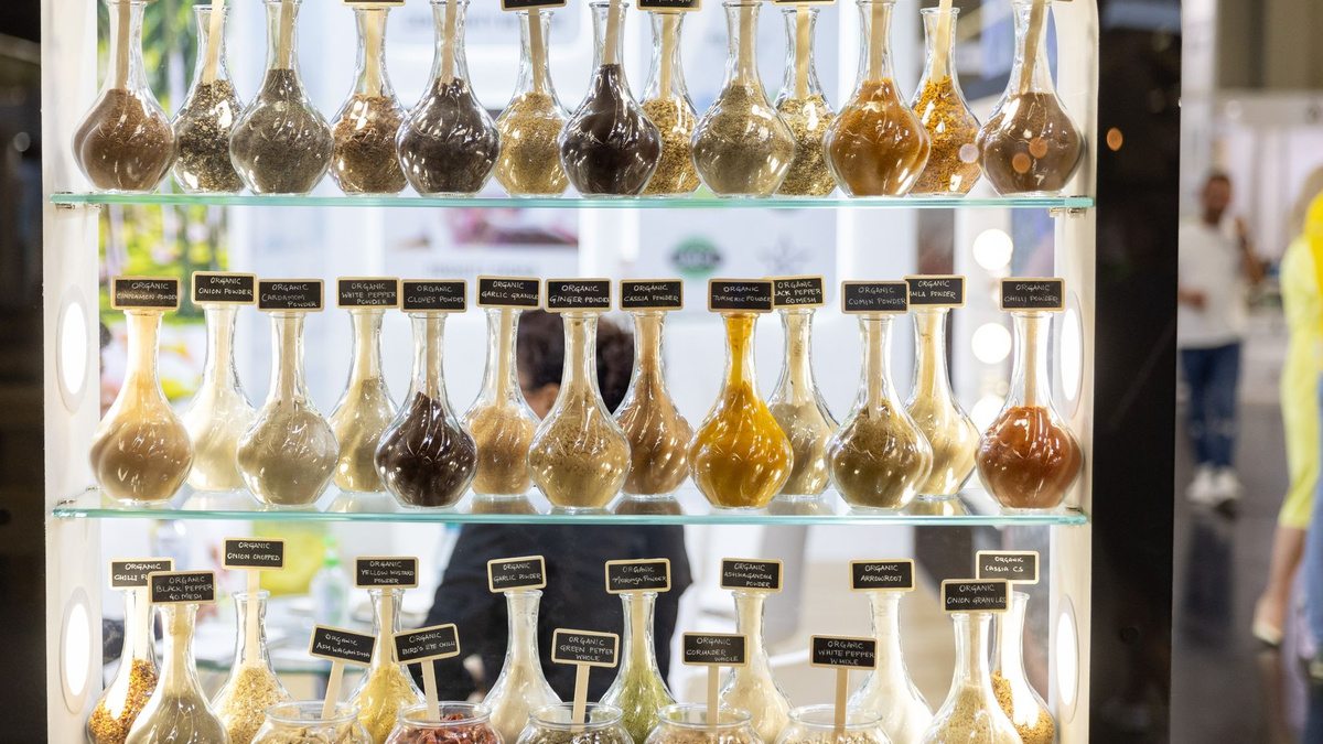 Wie nachhaltig Gewürze produziert worden sind, können Verbraucher hierzulande nur schwer nachvollziehen. - Foto: Daniel Karmann/dpa