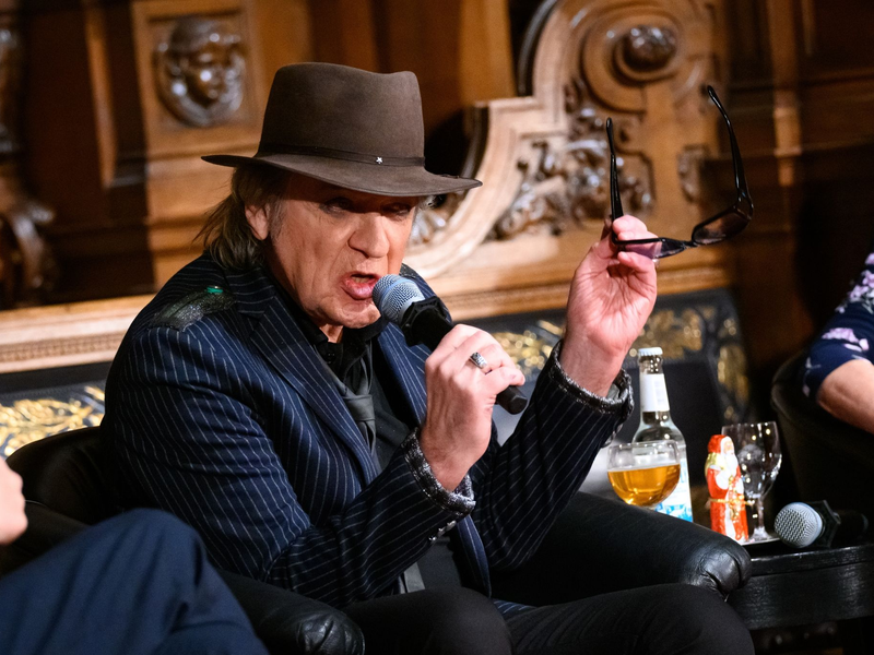 Rocksänger Udo Lindenberg ist erkrankt. - Foto: Jonas Walzberg/dpa