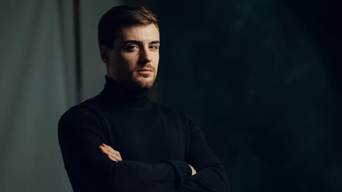 Mit verkaufsstarken Texten zum Marktführer: Julius Kemnitzer verrät, wie Agenturen durch Copywriting ihren Markt dominieren können - Bild: presseportal.de