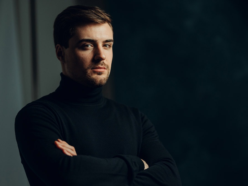 Mit verkaufsstarken Texten zum Marktführer: Julius Kemnitzer verrät, wie Agenturen durch Copywriting ihren Markt dominieren können - Foto: presseportal.de