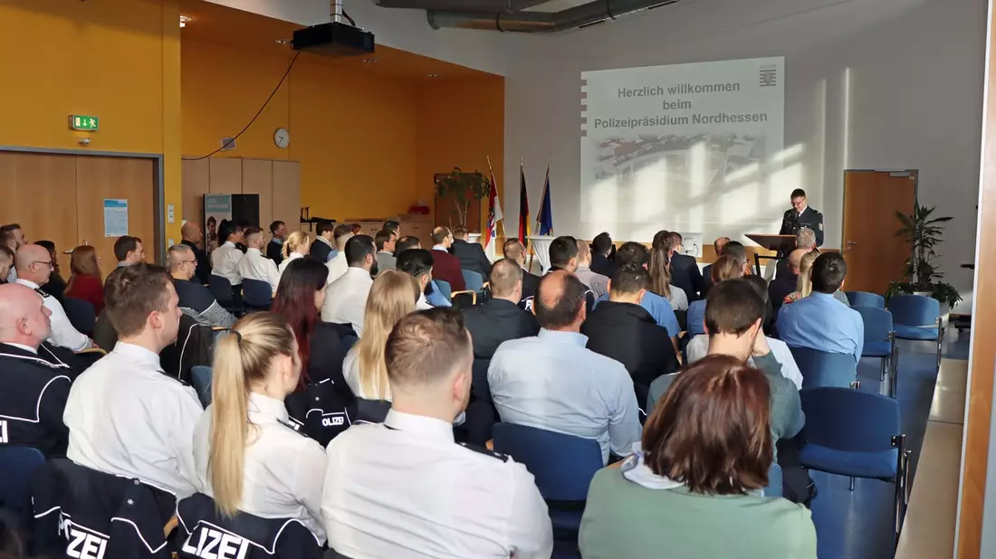 POL-PDTR: Polizei-Sporttest begeistert erneut: großes Interesse an der Polizei - Bild: presseportal.de