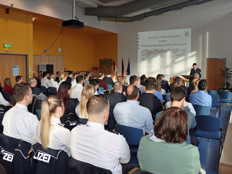 POL-PDTR: Polizei-Sporttest begeistert erneut: großes Interesse an der Polizei - Foto: presseportal.de