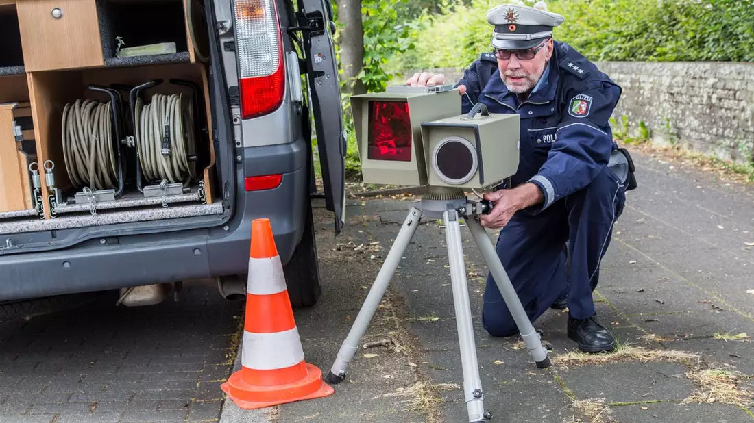 POL-ME: Geschwindigkeitsmessungen in der 4. KW - Kreis Mettmann - 2401066 - Bild: presseportal.de