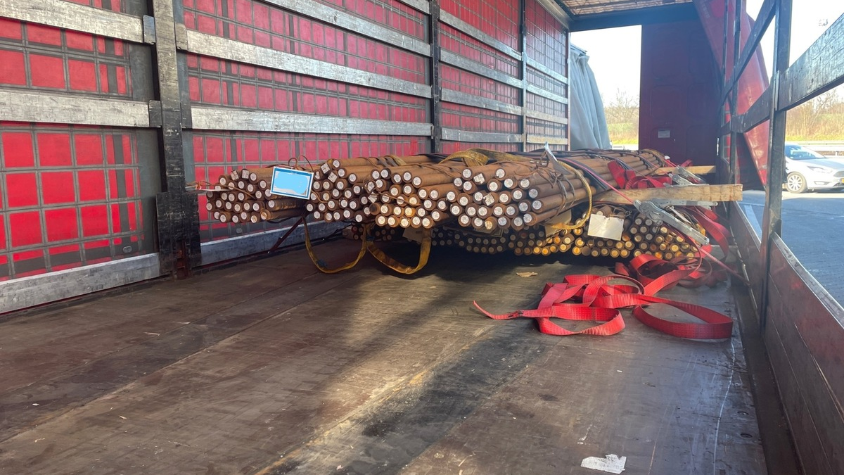 POL-BS: Großkontrolle auf der A39 - Foto: presseportal.de