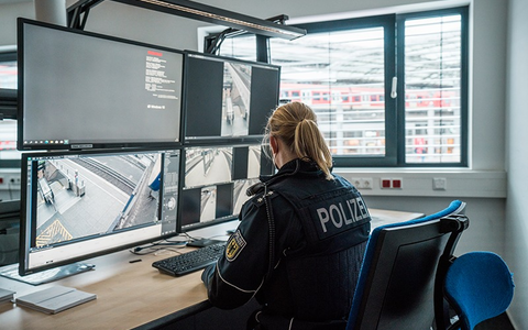 POL-HI: Videoüberwachung am Bahnhofsplatz in Betrieb - Foto: presseportal.de