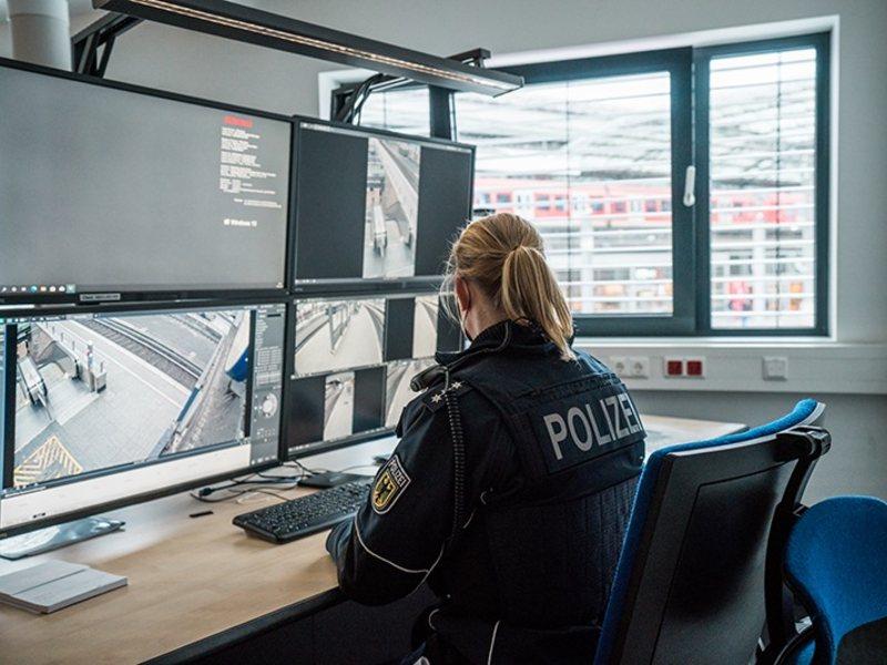 POL-HI: Videoüberwachung am Bahnhofsplatz in Betrieb - Foto: presseportal.de