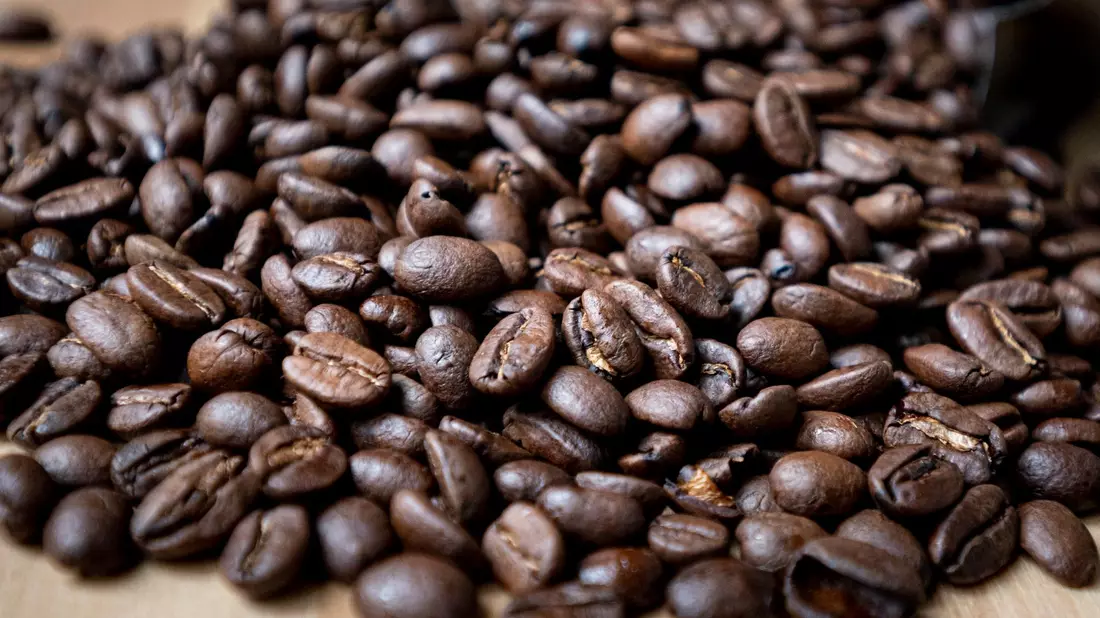 Marktführer Tchibo erhöht Mitte April die Kaffeepreise. - Bild: Fabian Sommer/dpa