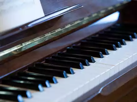 Das entdeckte und vermutlich Chopin zuzuschreibende Stück ist gespielt rund 80 Sekunden lang.  - Foto: Viola Lopes/dpa