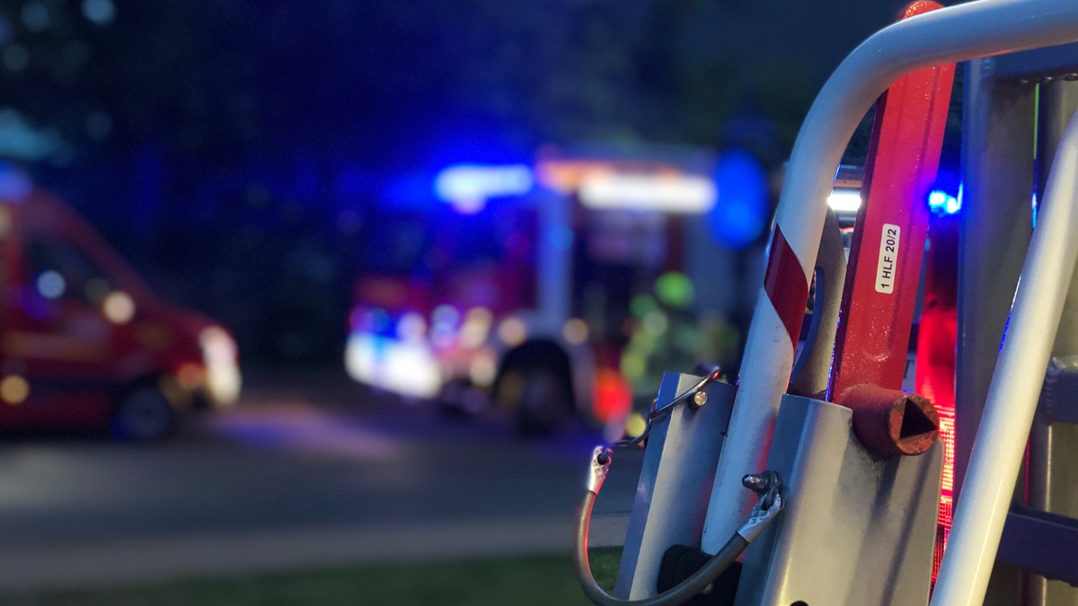 FW Alpen: Ausgelöste Brandmeldeanlage - Foto: presseportal.de