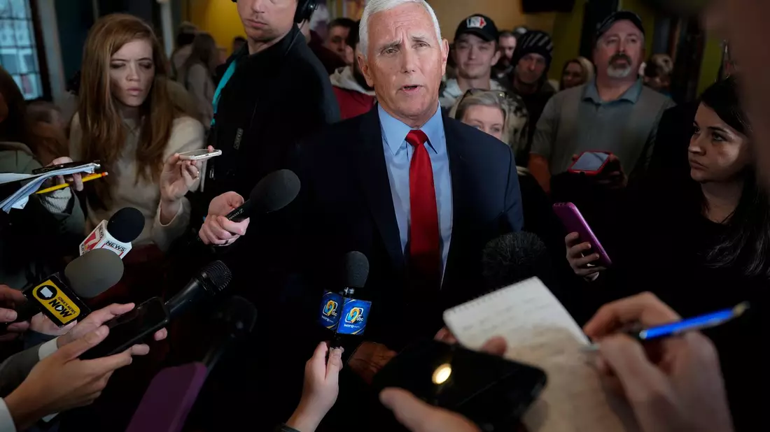Mike Pence, republikanischer Präsidentschaftskandidat und ehemaliger Vizepräsident der USA. - Bild: Charlie Neibergall/AP/dpa