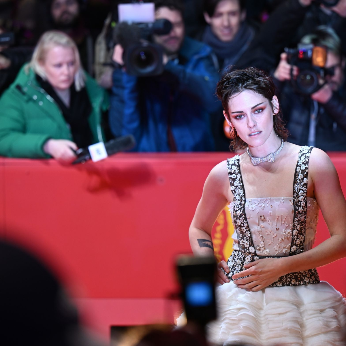 Kristen Stewart bringt ihr Regiedebüt nach Cannes (Archivbild). - Foto: Monika Skolimowska/dpa
