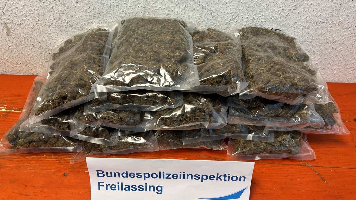 POL-DU: Stadtgebiet: Gemeinsame Pressemitteilung von Polizei und Stadt Duisburg: Integrative Gewerbekontrollen - Behörden zeigen klare Kante - Foto: presseportal.de