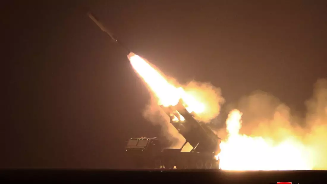 Nordkorea hat zuletzt eigenen Angaben zufolge mehrfach strategische Marschflugkörper für den Ausbau der nuklearen Schlagkraft des Landes getestet. - Bild: Uncredited/KCNA/KNS/dpa