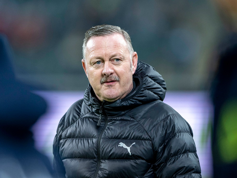 Gladbachs Sportdirektor Roland Virkus kann mit seiner Borussia aktuell zufrieden sein. - Foto: David Inderlied/dpa