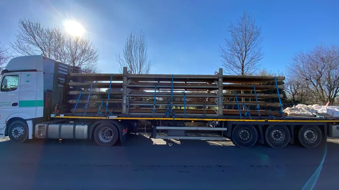 POL-HA: Rüttelplatte und Benzinkanister ohne Sicherung transportiert - Bild: presseportal.de