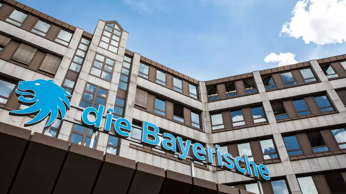 Minus 40 Prozent CO2 im Geschäftsbetrieb: die Bayerische setzt neue Maßstäbe in ihren Nachhaltigkeitsbemühungen - Bild: presseportal.de