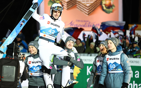 Der Slowene Zajc wurde bei der Tournee zweimal disqualifiziert. - Foto: Daniel Karmann/dpa