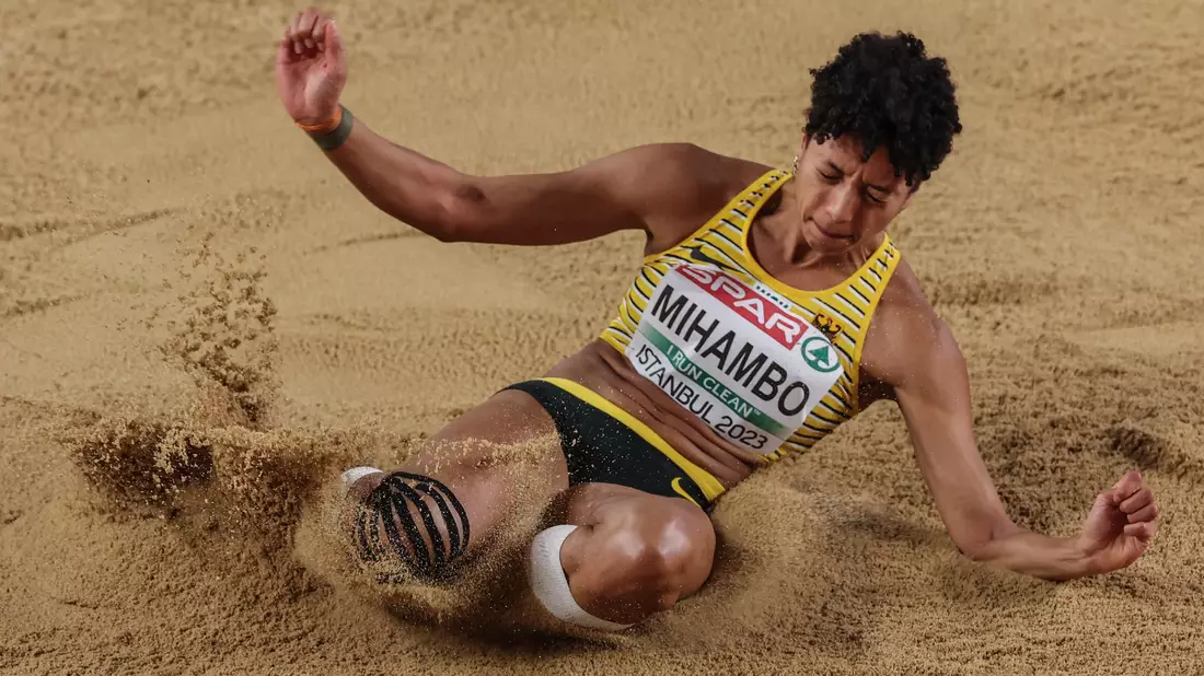 Holte sich den EM-Titel im Weitsprung: Malaika Mihambo. - Bild: Oliver Weiken/dpa