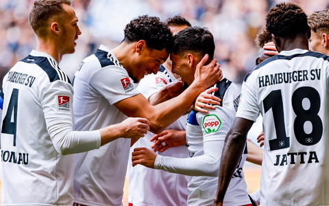 St. Pauli setzte sich zuhause gegen Paderborn durch. - Foto: Axel Heimken/dpa